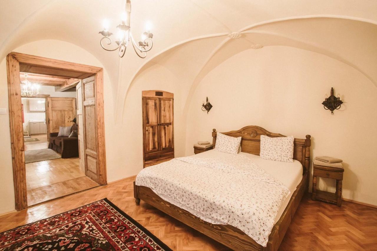 Апартаменты Casa Schobeln Брашов Экстерьер фото